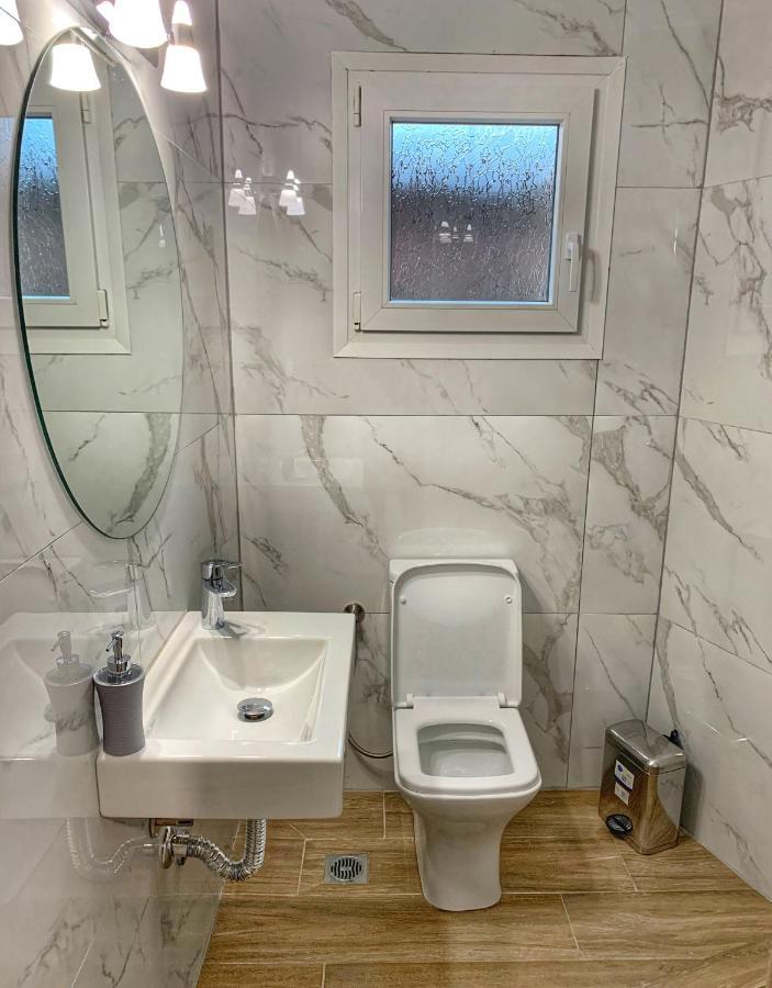 Appartamento Petite Luxury Urban House Tríkala Esterno foto